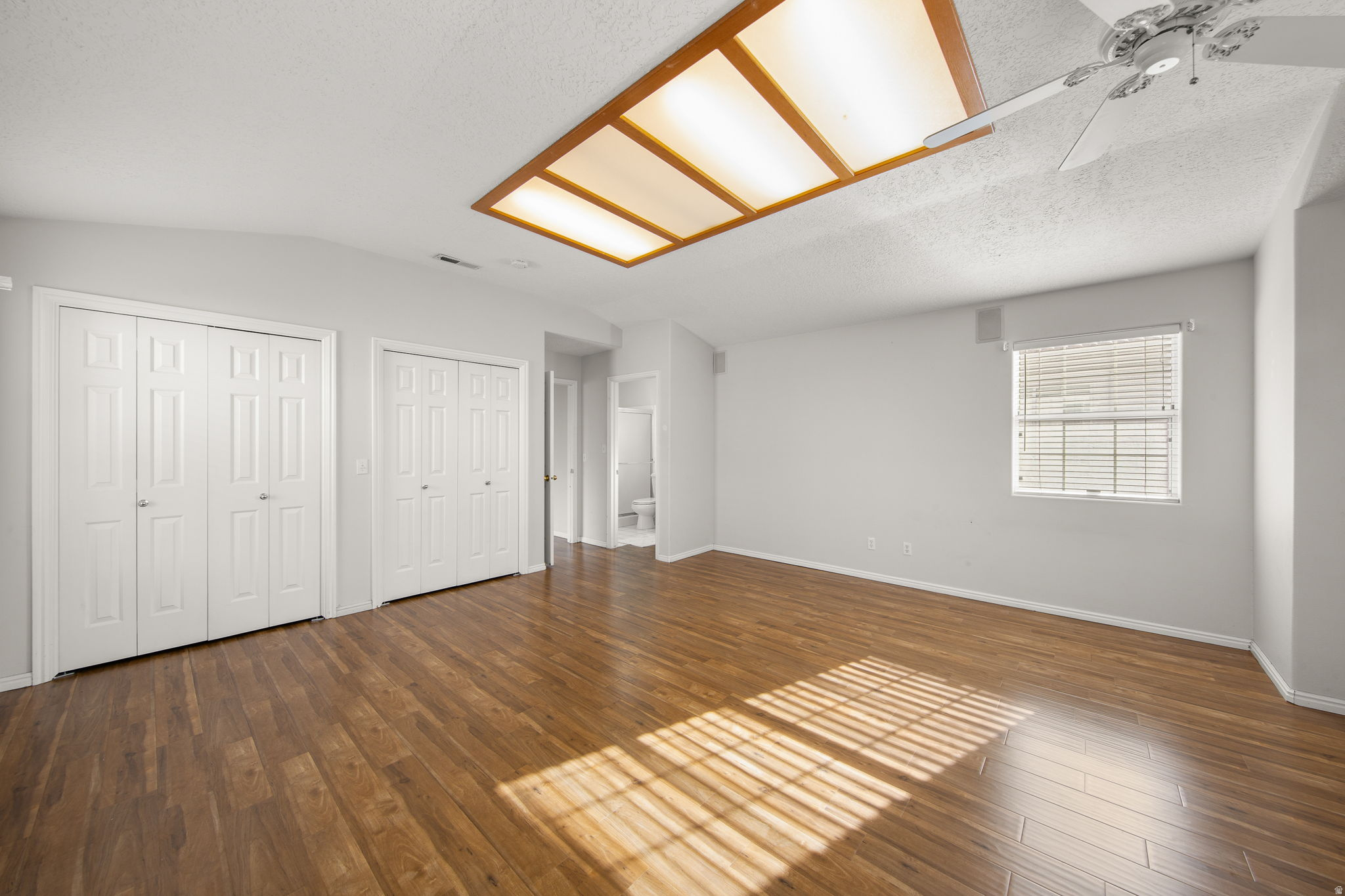 VISTA DEL SOL TH 2 - Residential