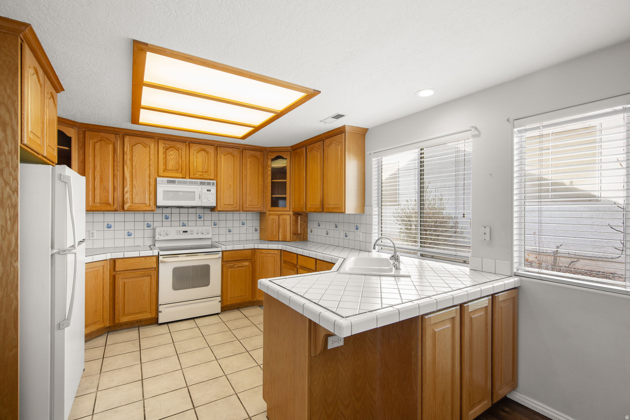 VISTA DEL SOL TH 2 - Residential