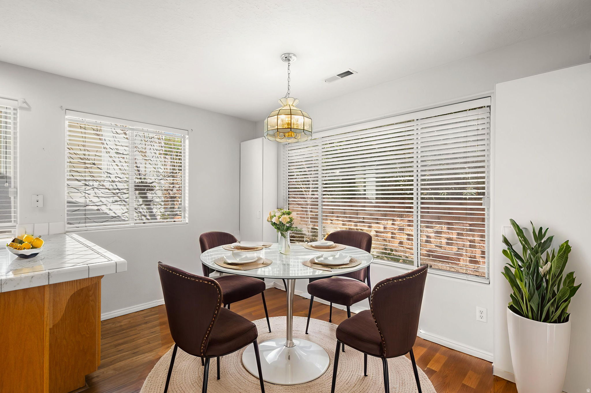 VISTA DEL SOL TH 2 - Residential