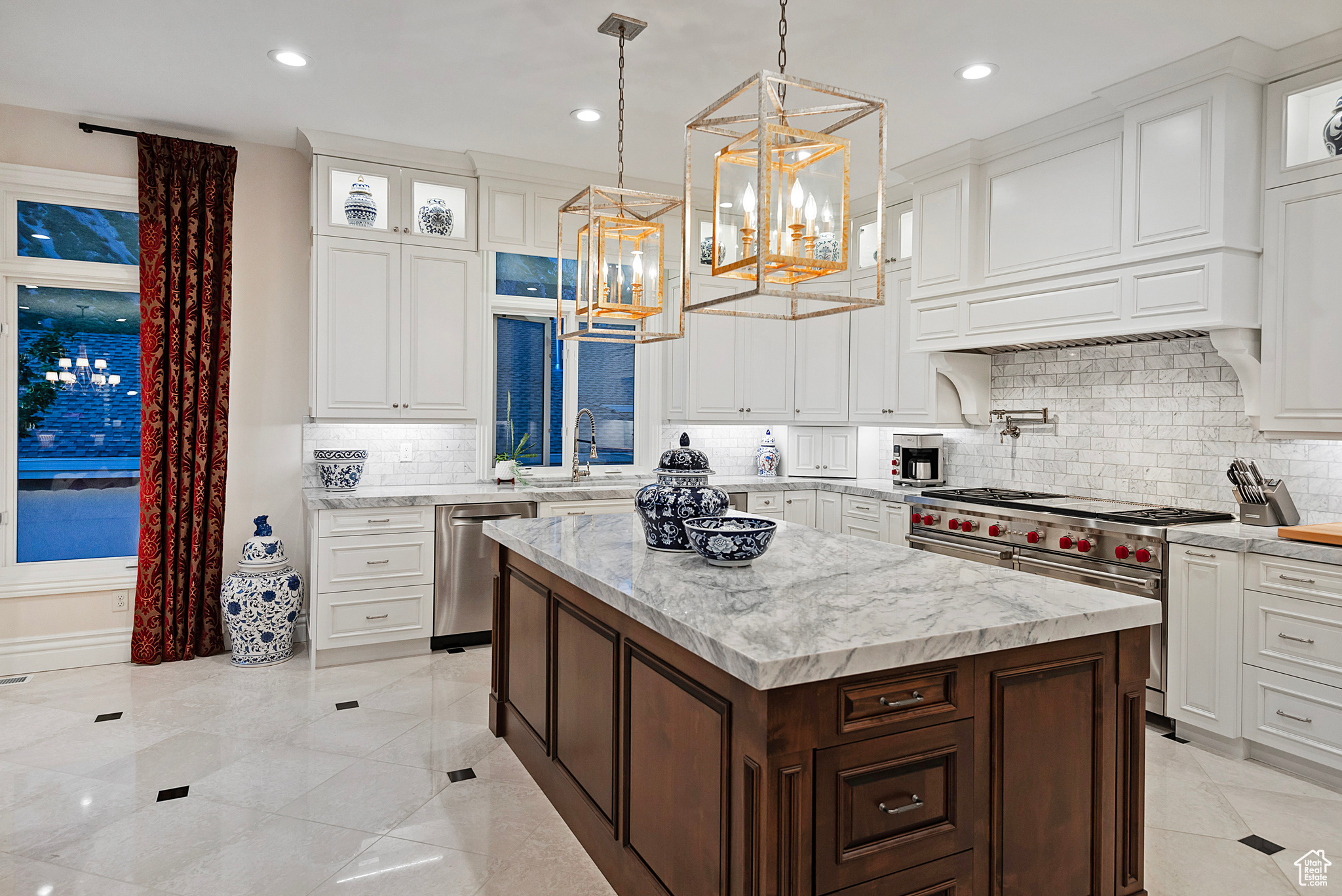 9862 S Granite Slope Dr, Sandy, Utah image 16