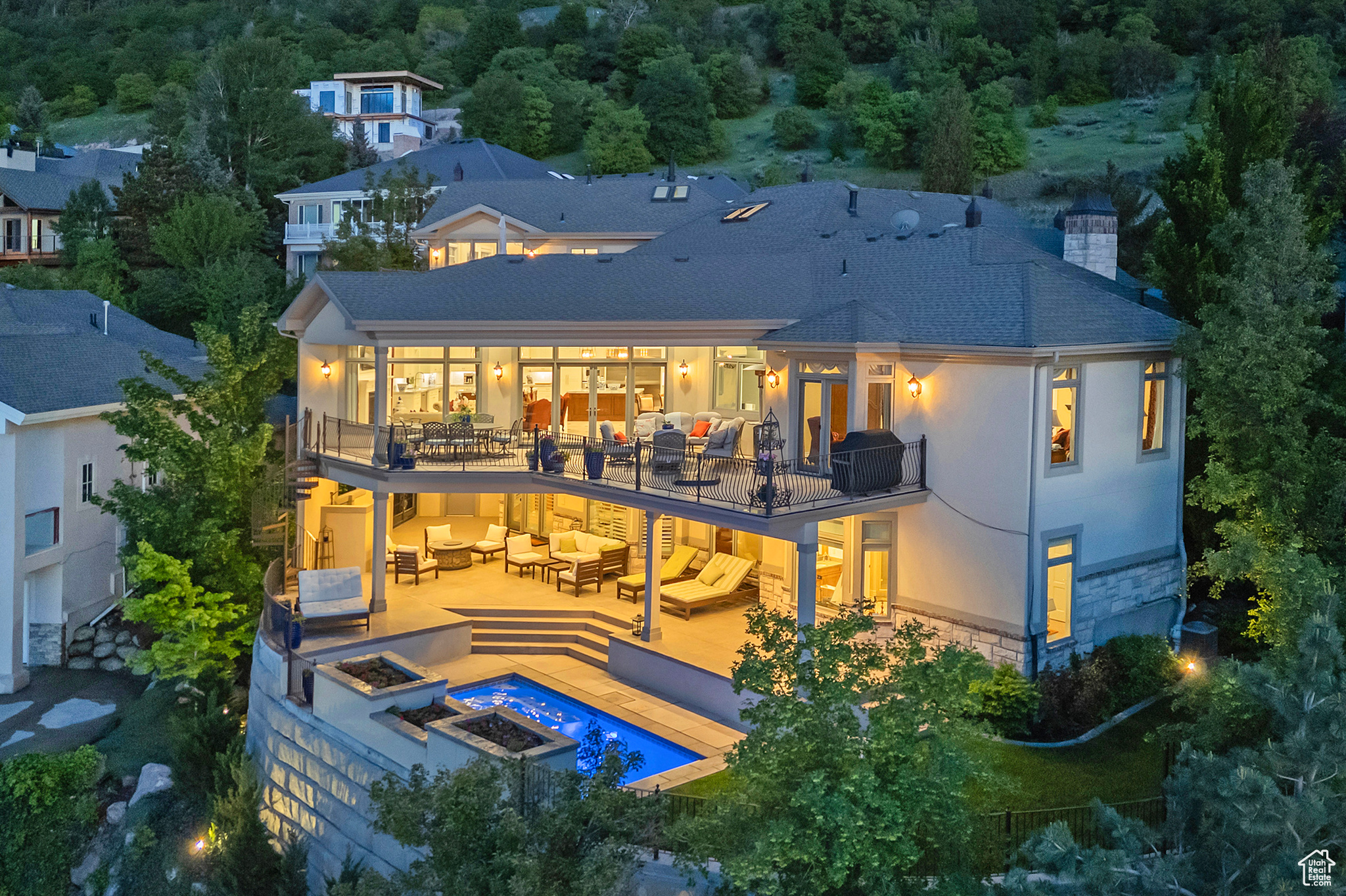 9862 S Granite Slope Dr, Sandy, Utah image 2