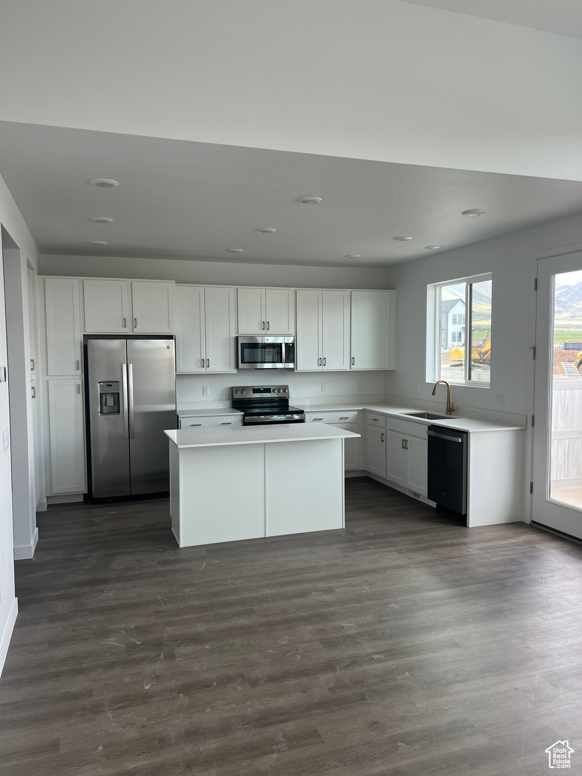 2085 W Stardew St #562, Eagle Mountain, Utah image 8