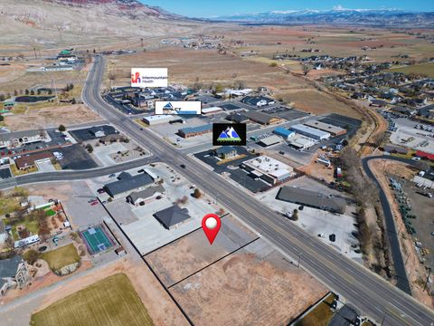 Photo of 823 N MAIN ST, Richfield, UT 84701 (MLS # 2141816)