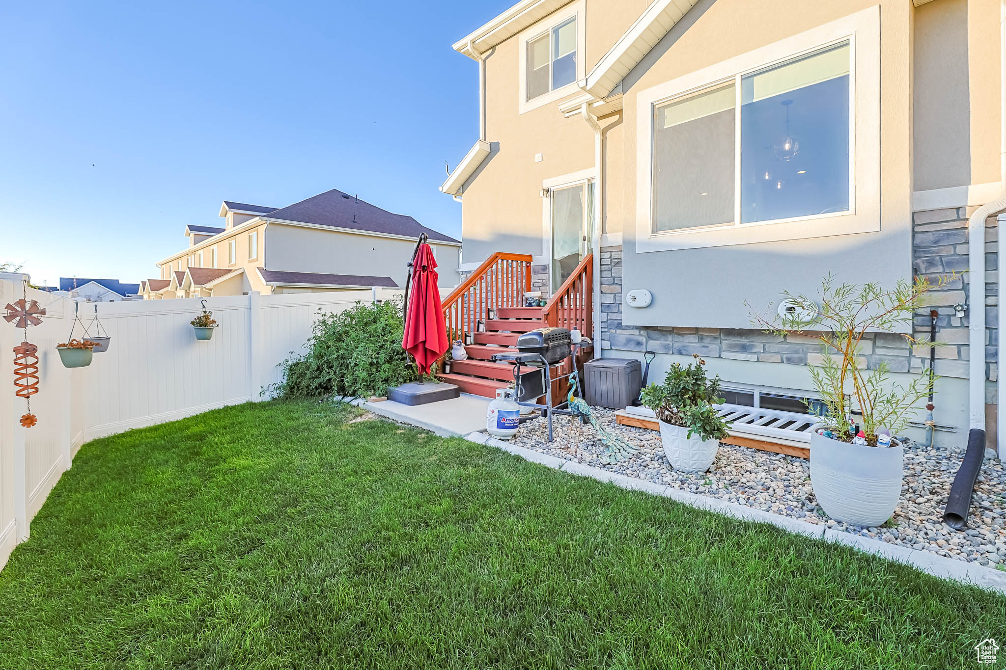 CANYON VILLAGE - Residential