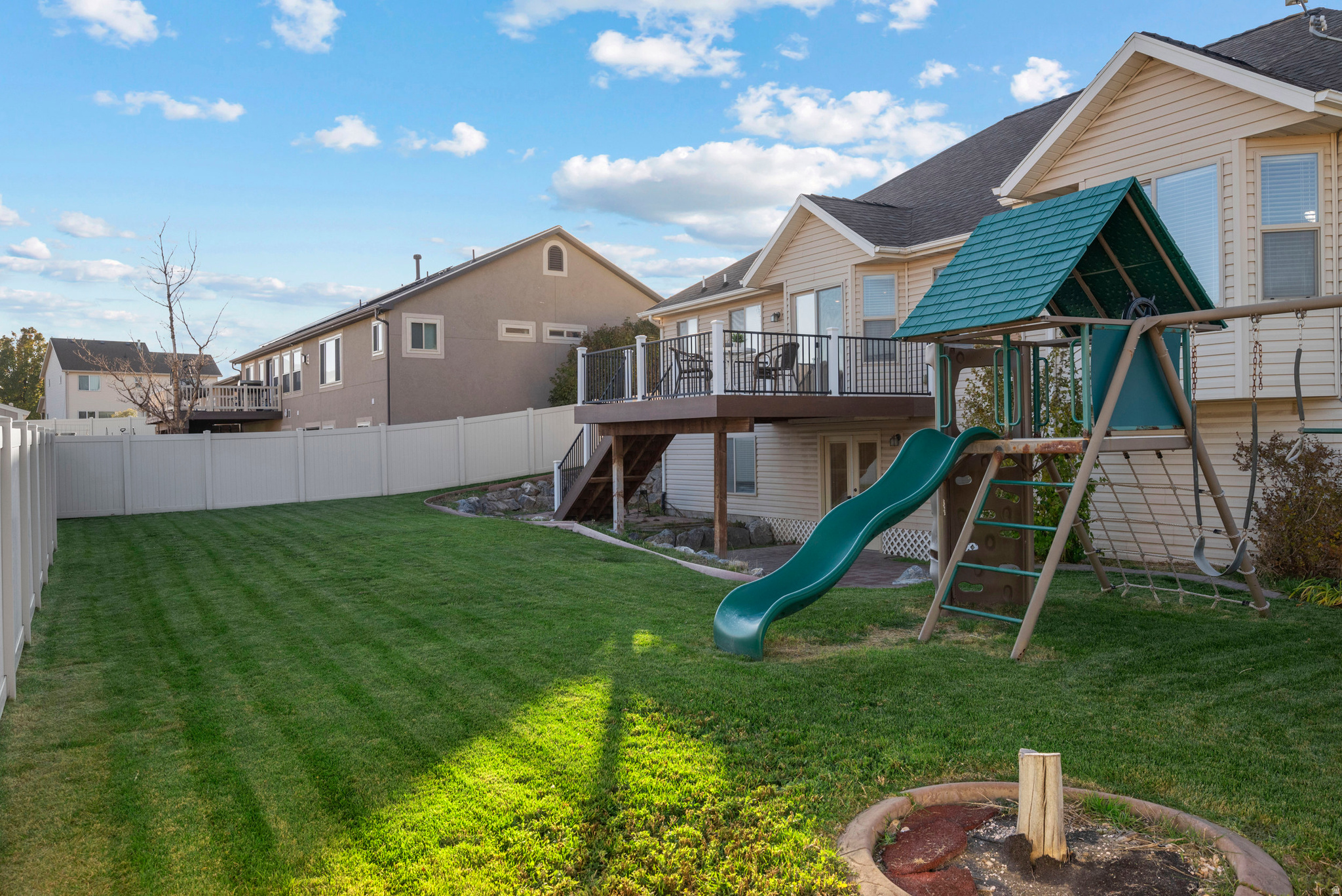 SUNRISE MEADOWS - Residential