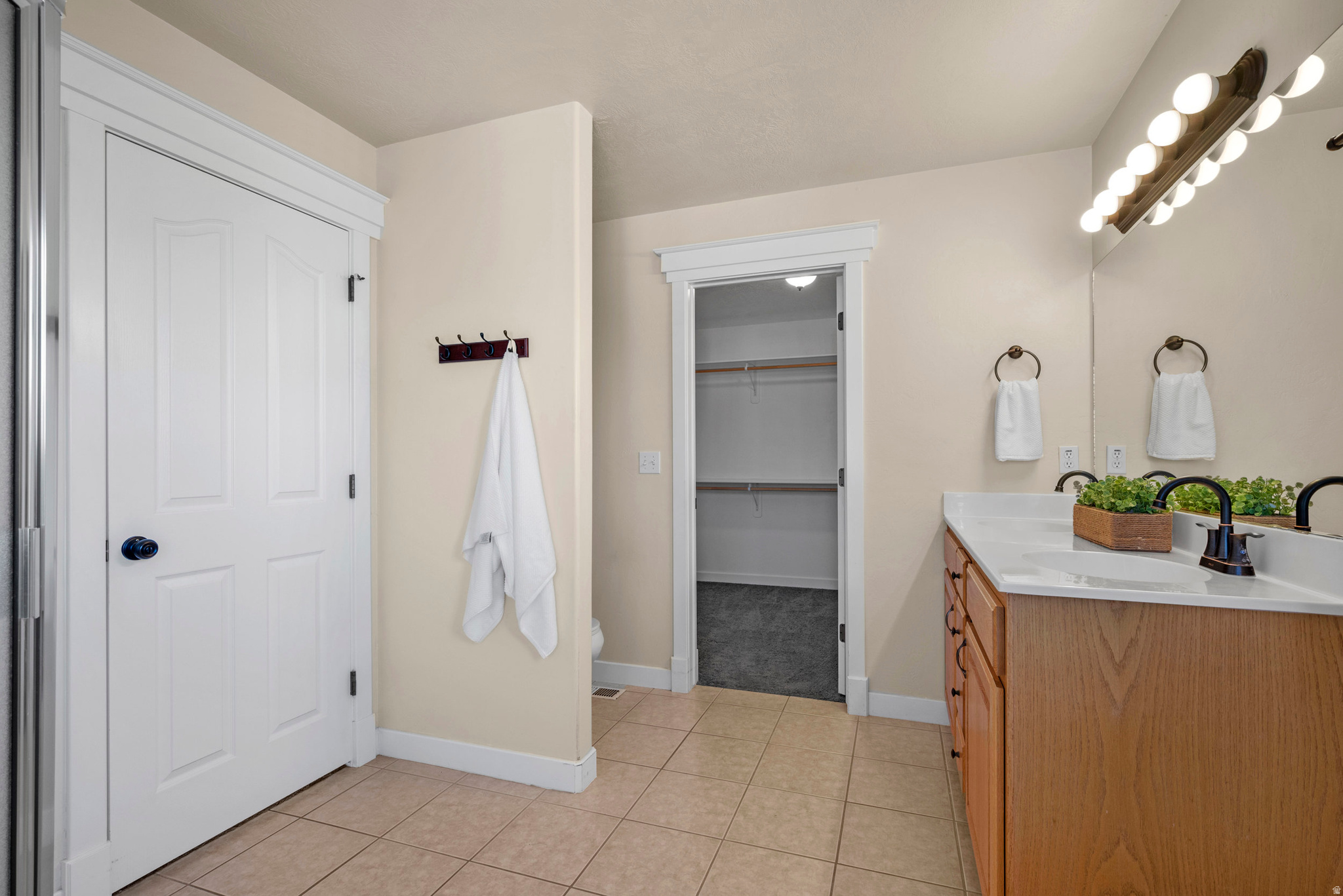 SUNRISE MEADOWS - Residential