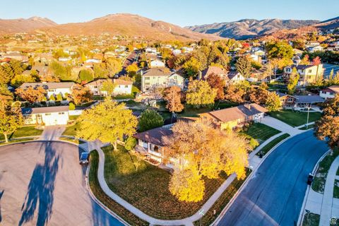 Tiny photo for 1087 ARLINGTON WAY, Bountiful, UT 84010 (MLS # 2119055)