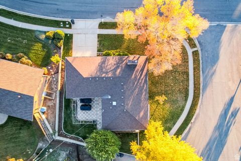 Tiny photo for 1087 ARLINGTON WAY, Bountiful, UT 84010 (MLS # 2119055)