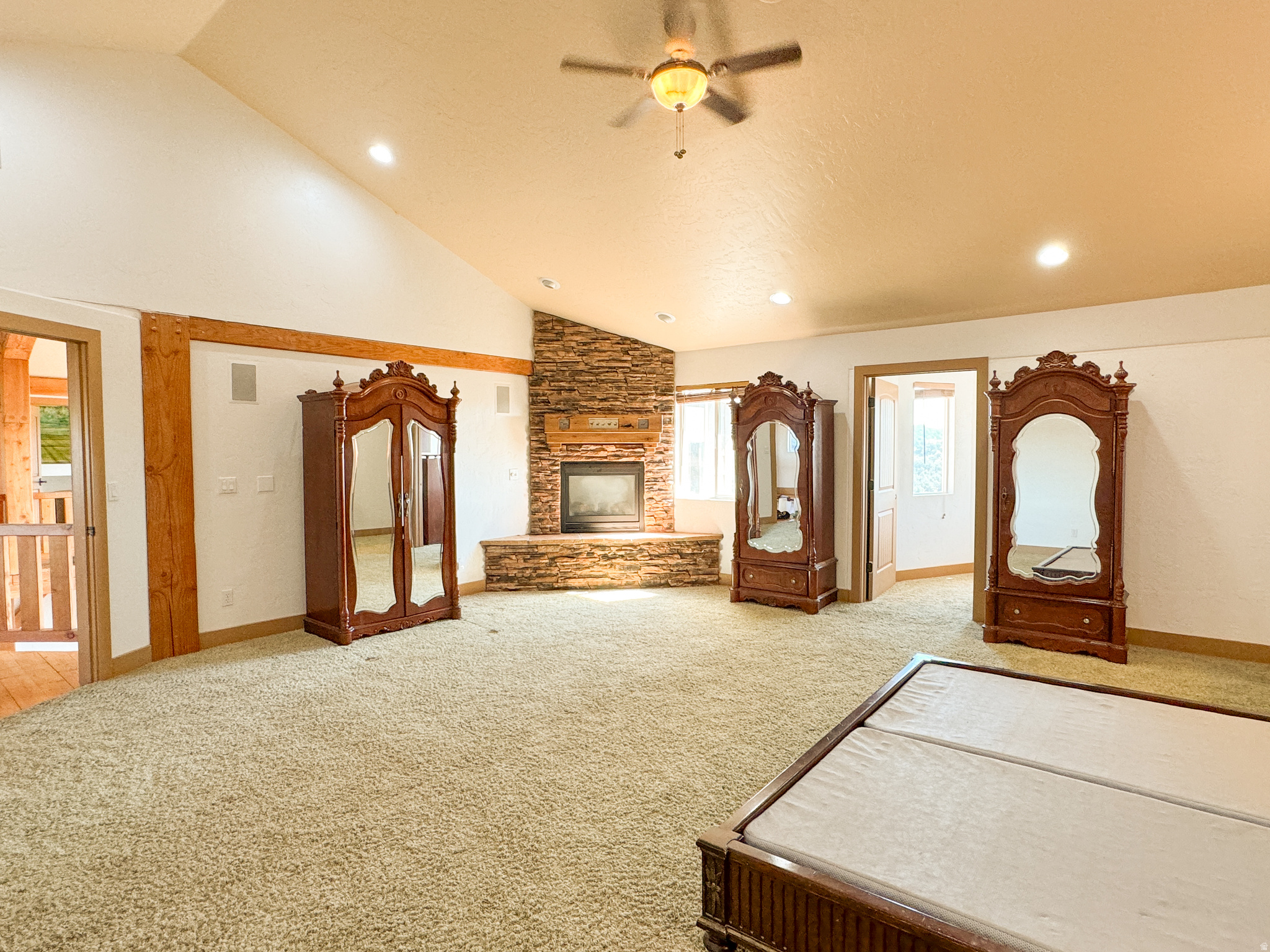 BANDANNA RANCH - Residential