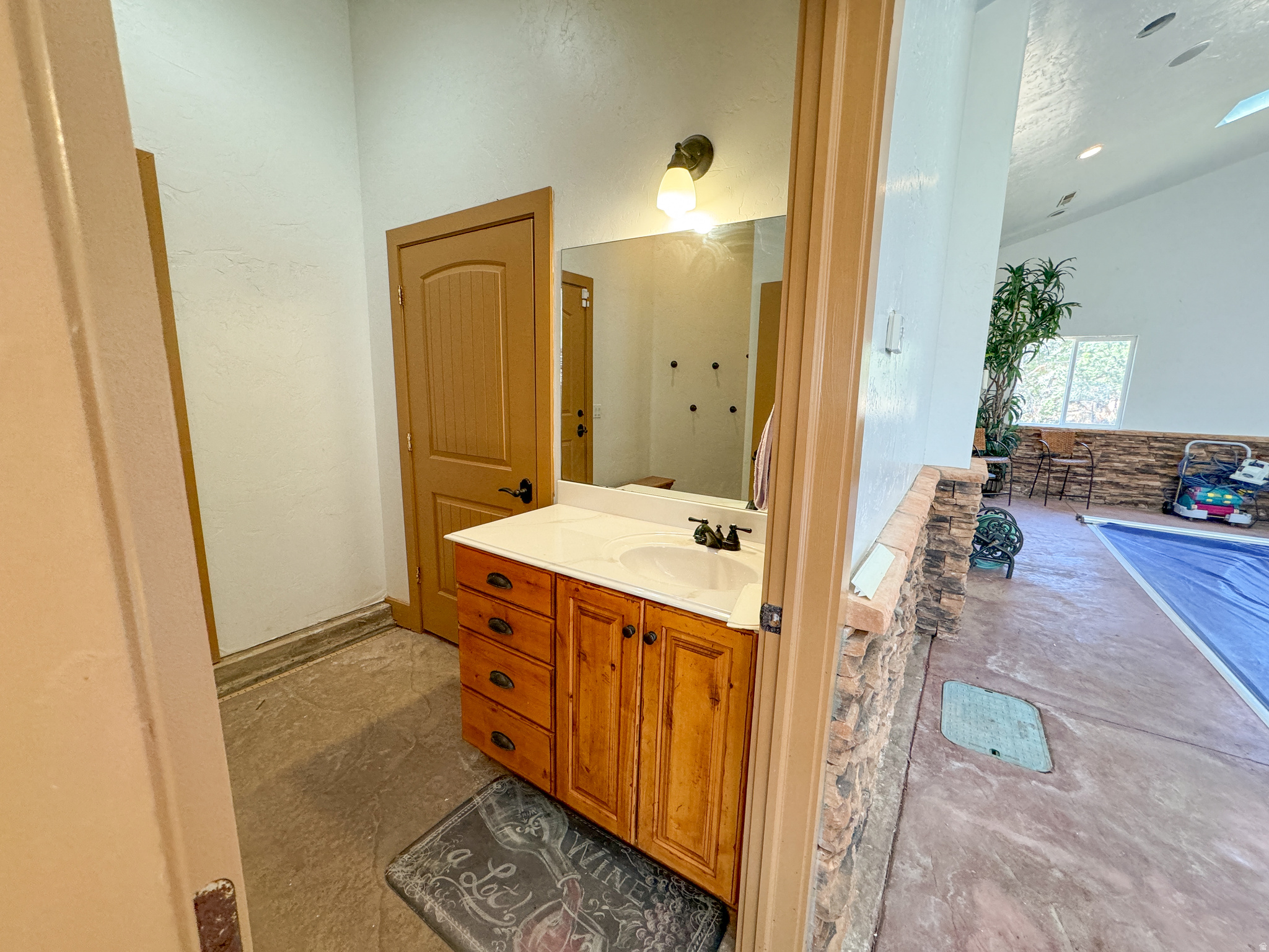 BANDANNA RANCH - Residential