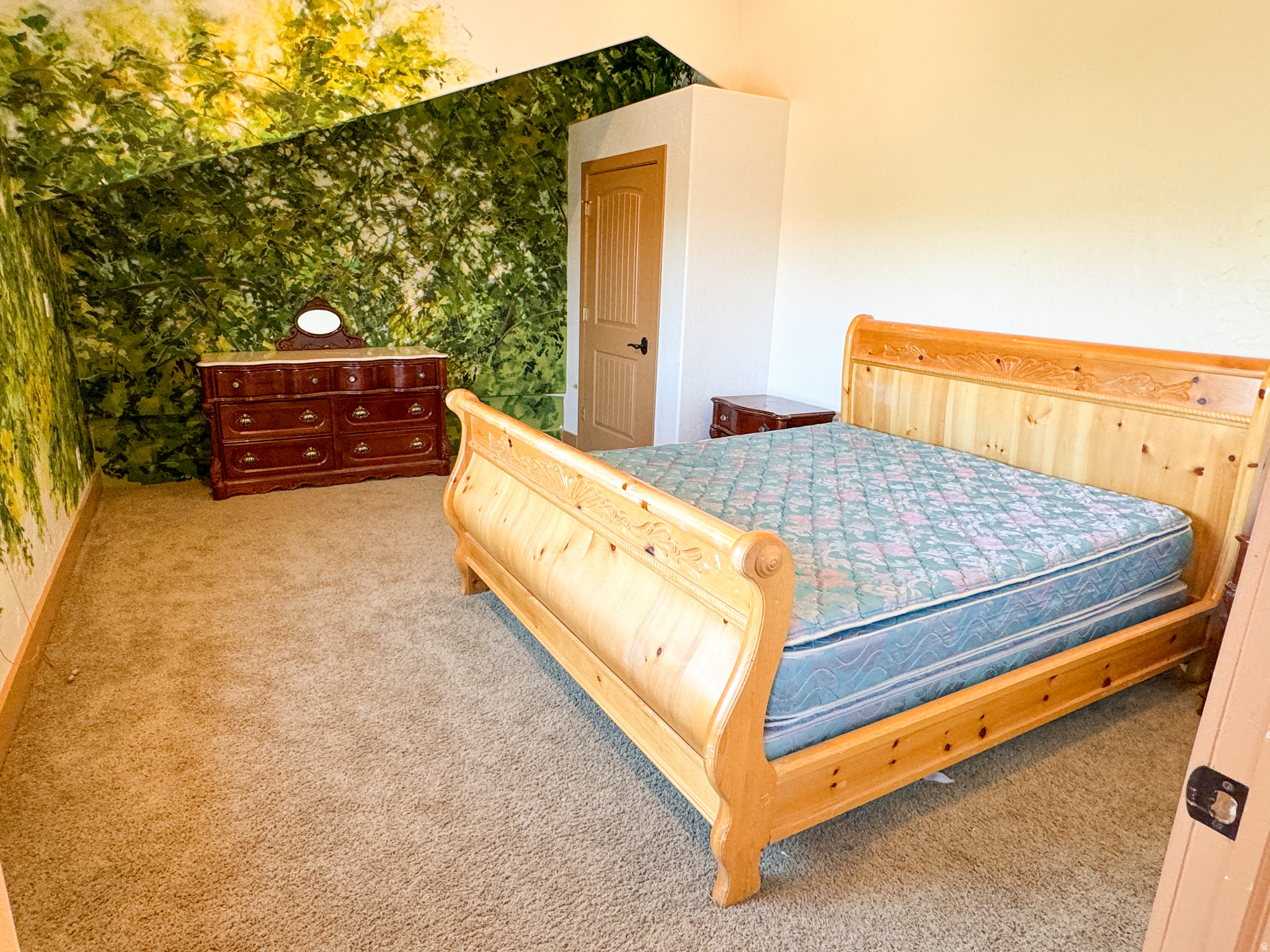 BANDANNA RANCH - Residential