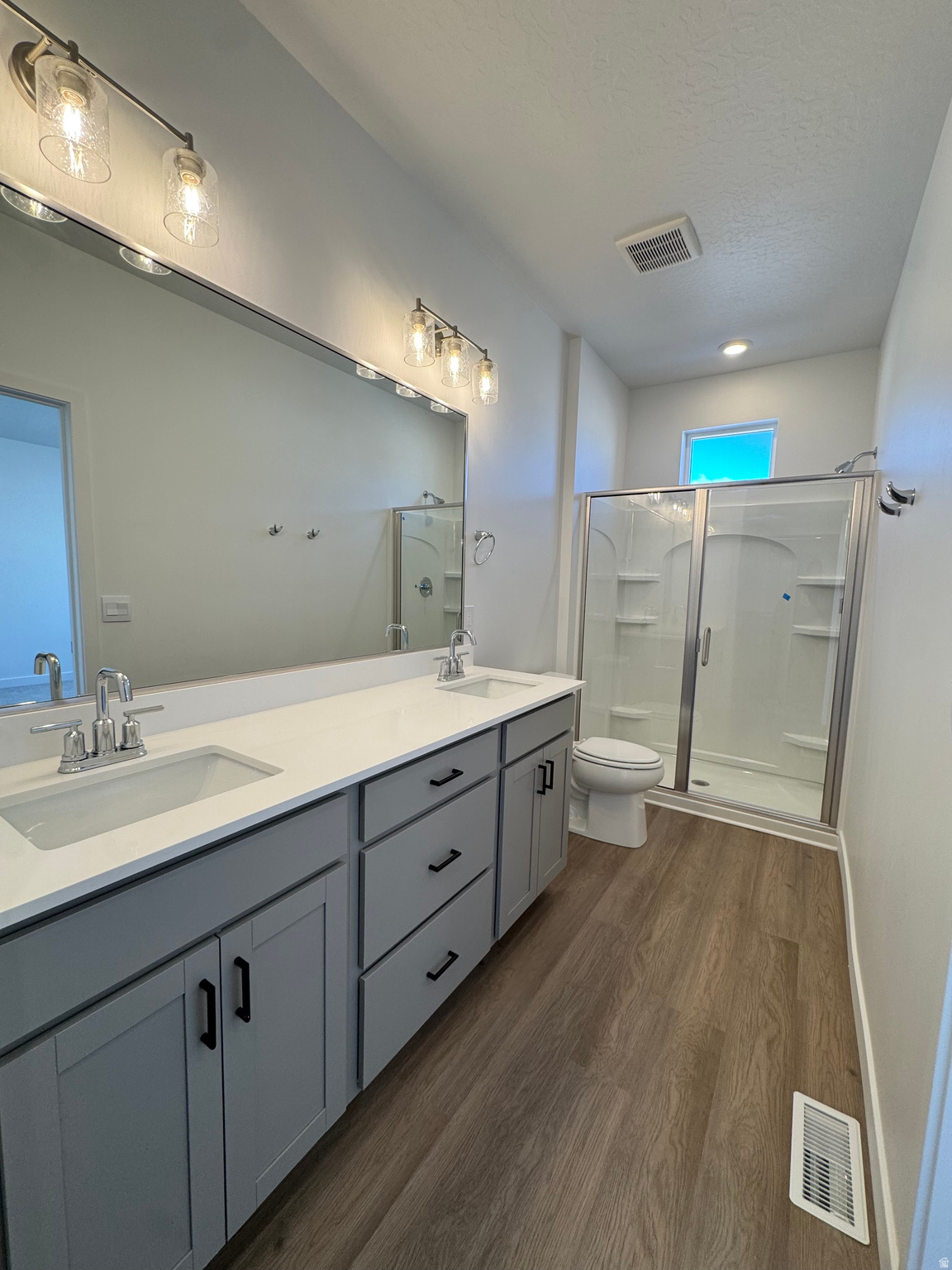 FIREFLY - Residential