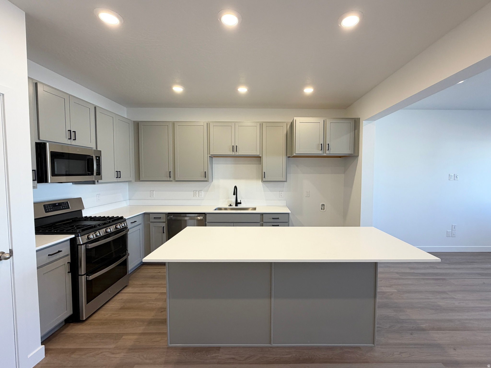 FIREFLY - Residential