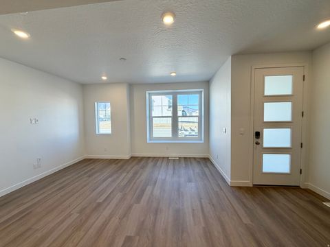 Tiny photo for 2017 W PAINTBRUSH WAY #655, Eagle Mountain, UT 84005 (MLS # 2132957)