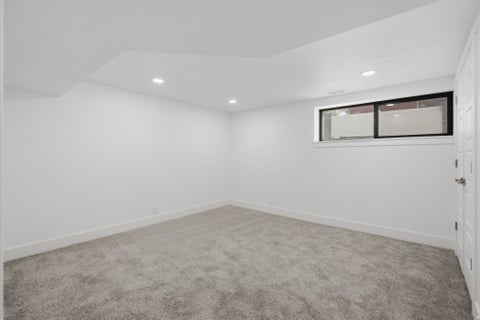 Tiny photo for 2936 E LA JOYA DR S, Holladay, UT 84124 (MLS # 2183574)