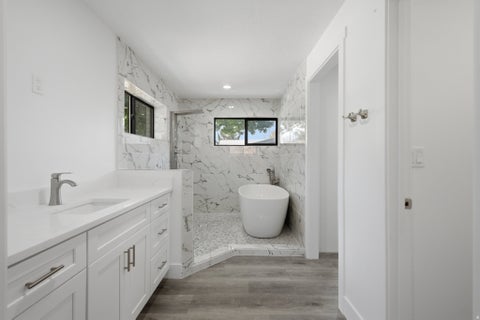 Tiny photo for 2936 E LA JOYA DR S, Holladay, UT 84124 (MLS # 2183574)