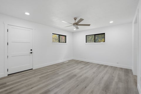 Tiny photo for 2936 E LA JOYA DR S, Holladay, UT 84124 (MLS # 2183574)