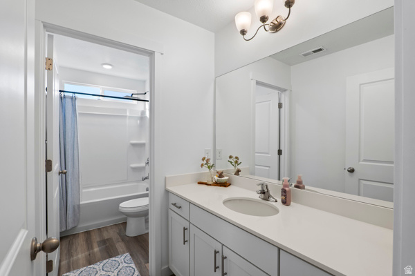 FOOTHILL VILLAGE - Residential