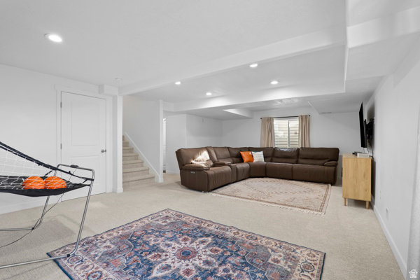 FOOTHILL VILLAGE - Residential