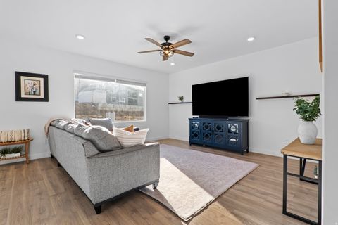 Tiny photo for 1349 S RAINTREE LN, Santaquin, UT 84655 (MLS # 2130837)