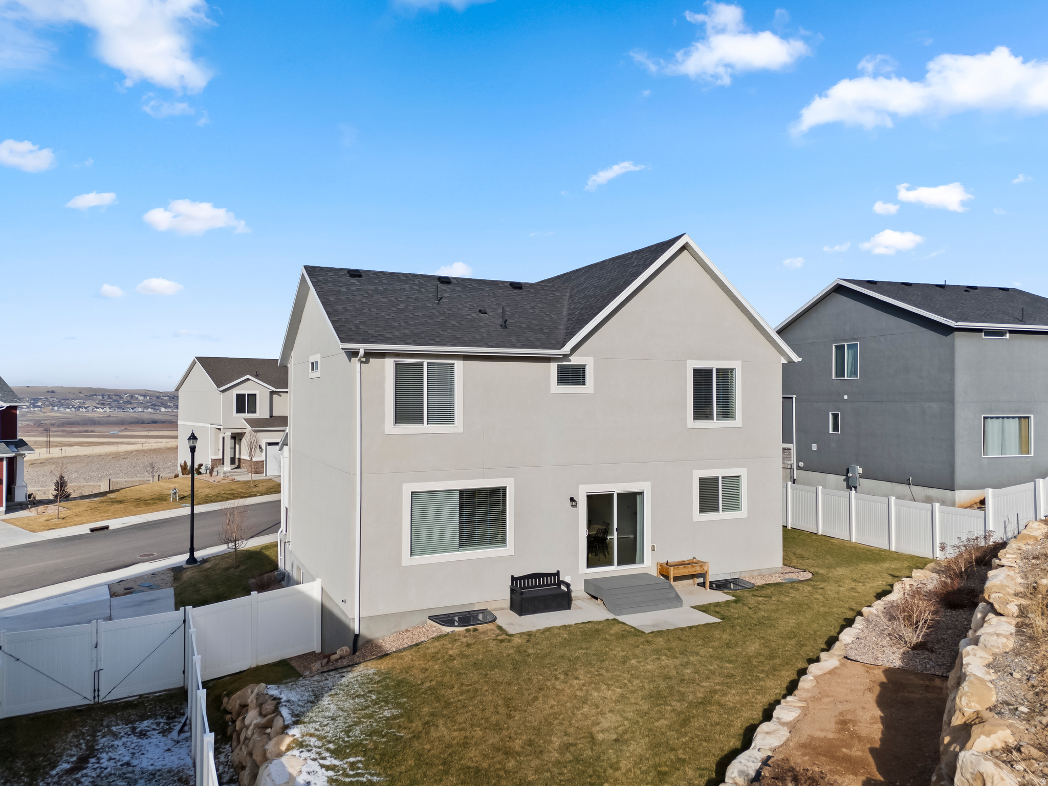 FOOTHILL VILLAGE - Residential