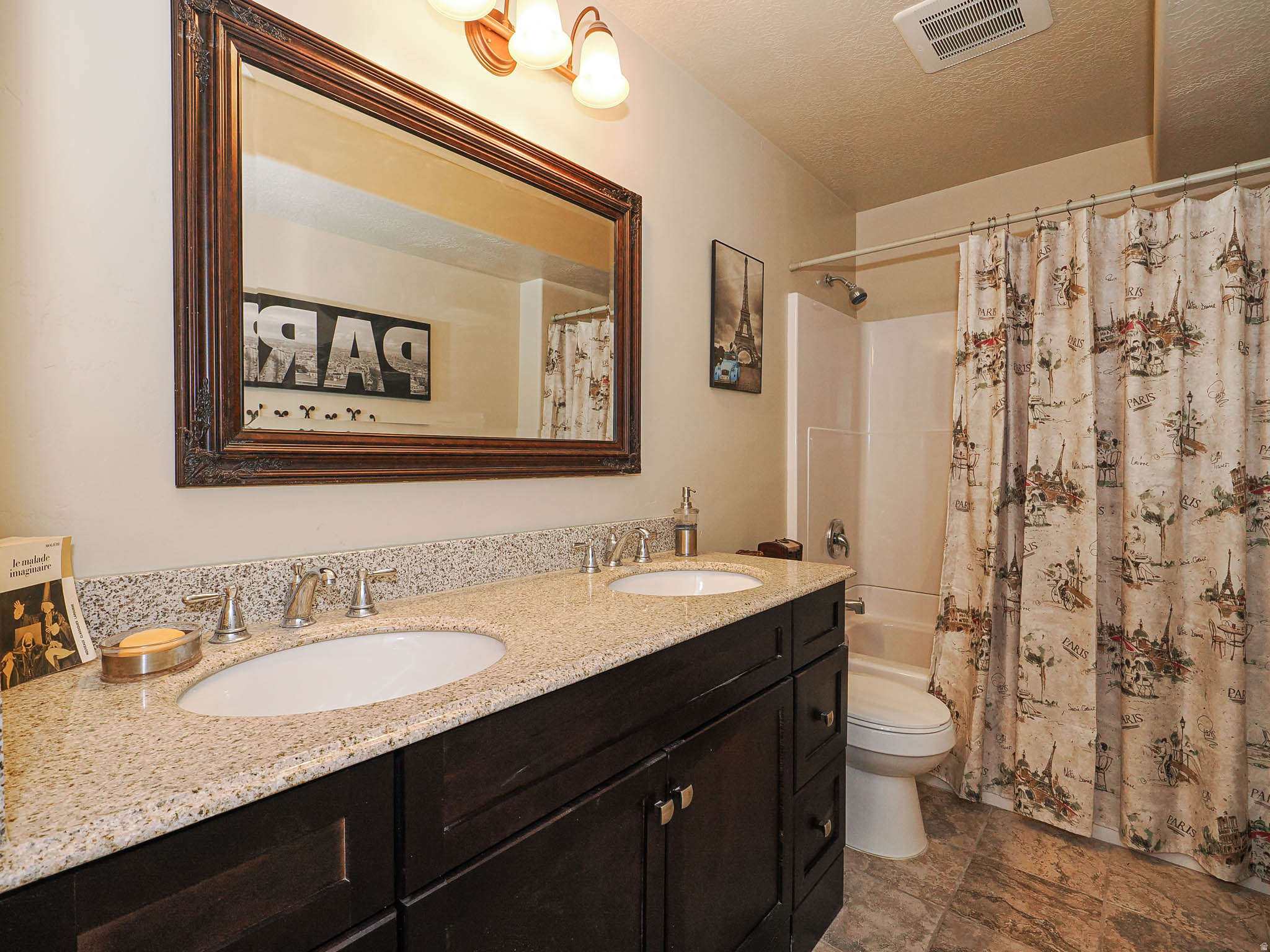 JORDAN HEIGHTS - Residential