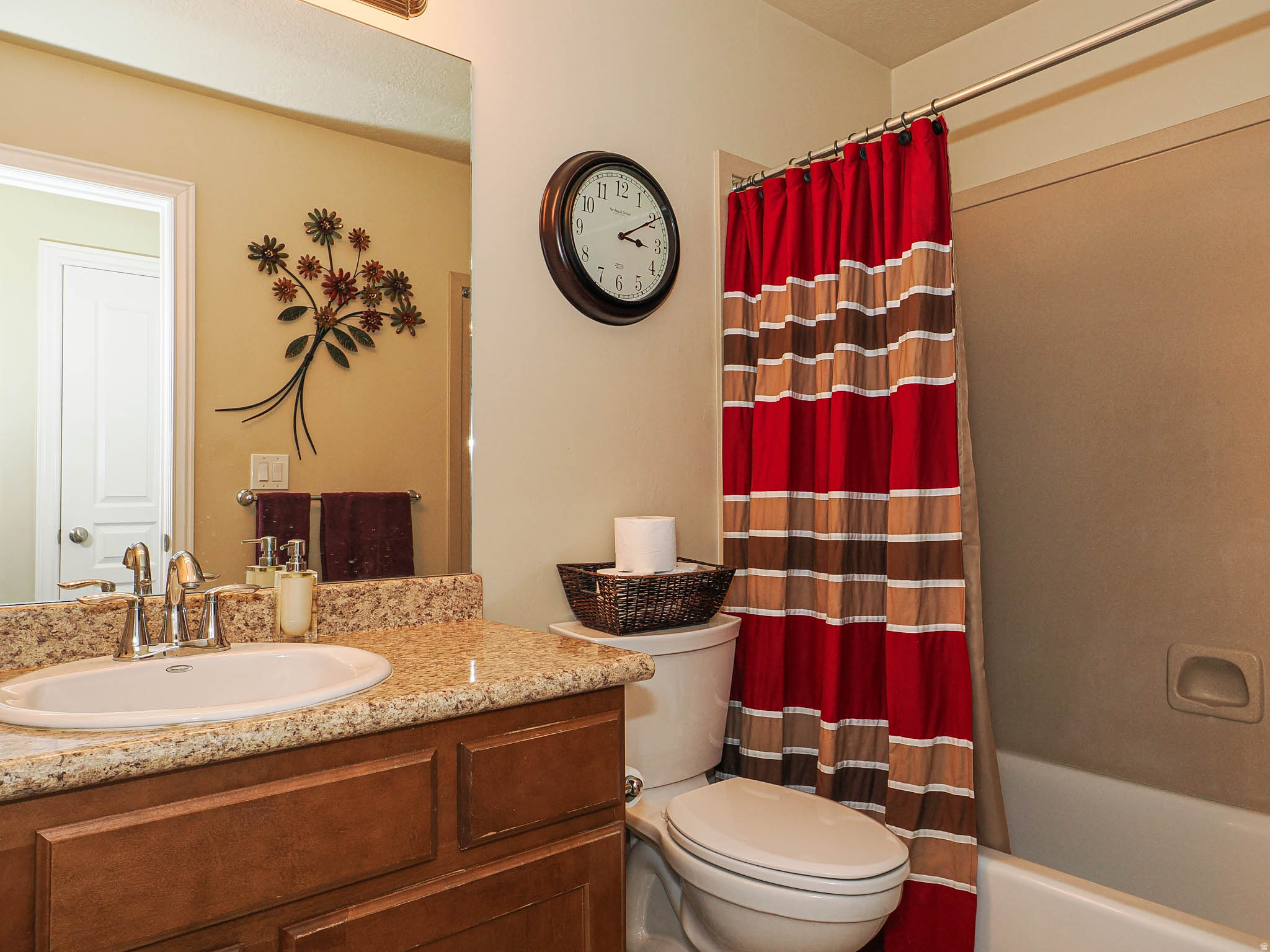 JORDAN HEIGHTS - Residential