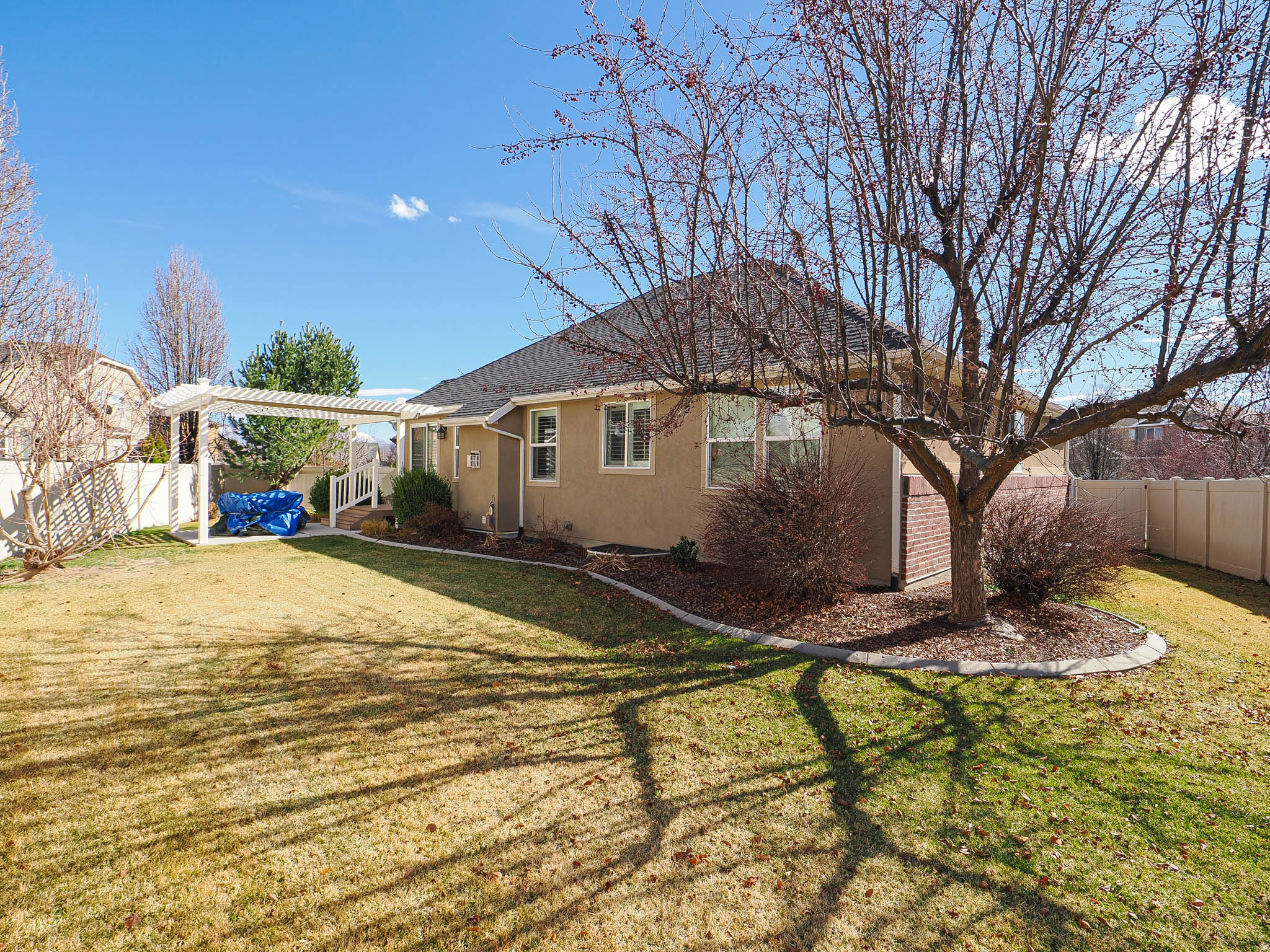 JORDAN HEIGHTS - Residential