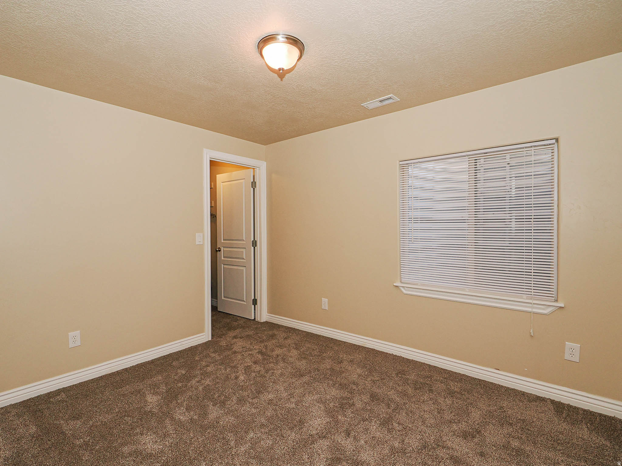 JORDAN HEIGHTS - Residential