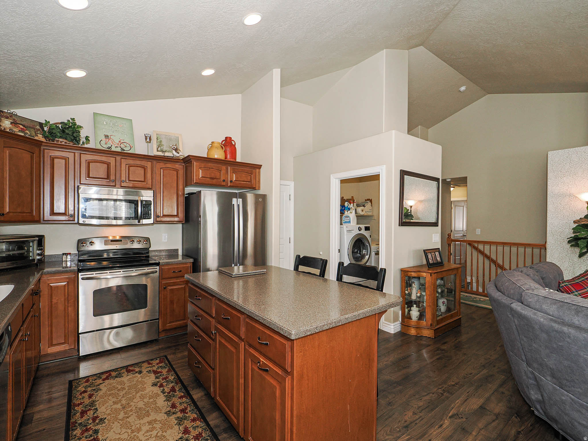 JORDAN HEIGHTS - Residential