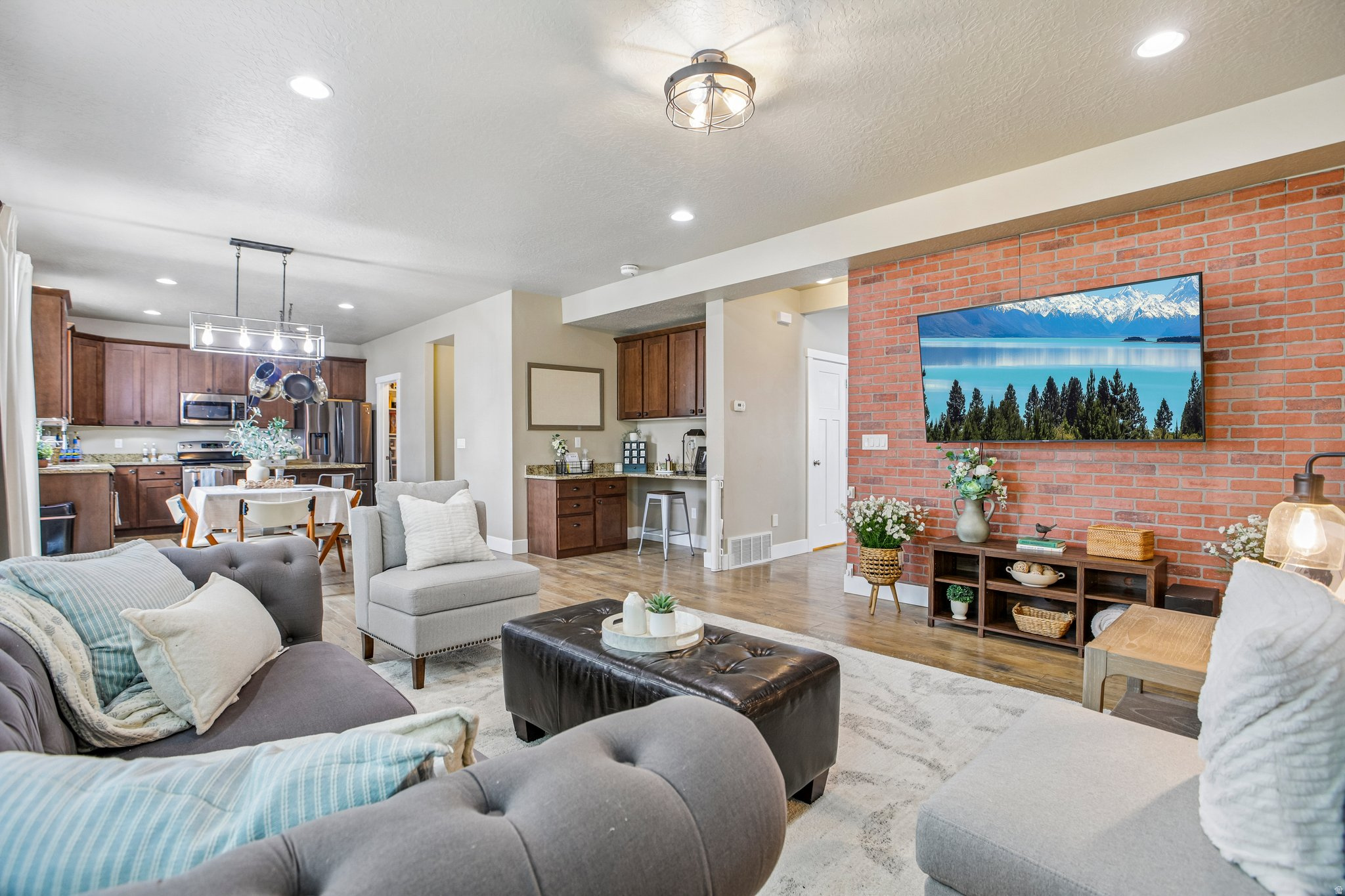 SOUTHMOOR PHASE 1 - Residential