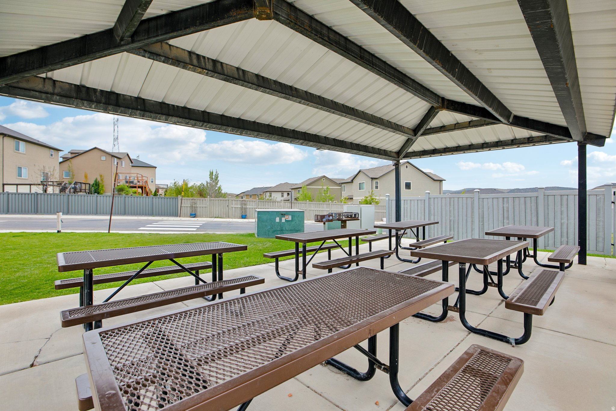 SOUTHMOOR PHASE 1 - Residential