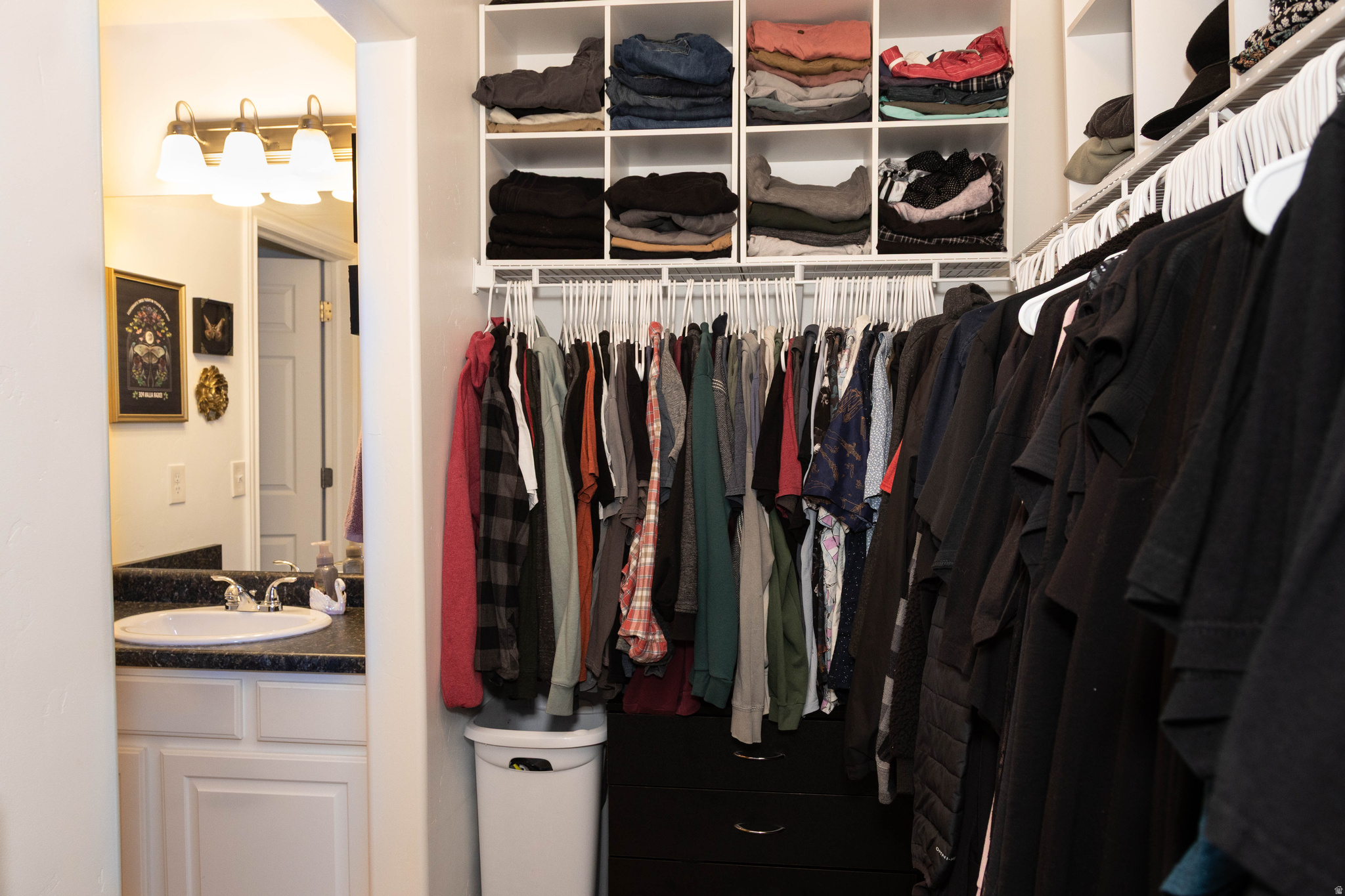 EAST TOWN VILLAGE PH 2 - Residential