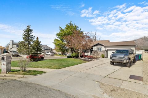 Tiny photo for 538 W 2100 N, Harrisville, UT 84414 (MLS # 2145890)