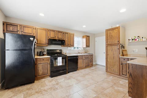 Tiny photo for 3452 S 2000 E, Salt Lake City, UT 84109 (MLS # 2178922)