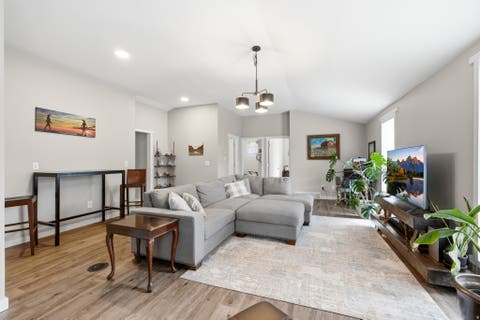 Tiny photo for 3452 S 2000 E, Salt Lake City, UT 84109 (MLS # 2178922)