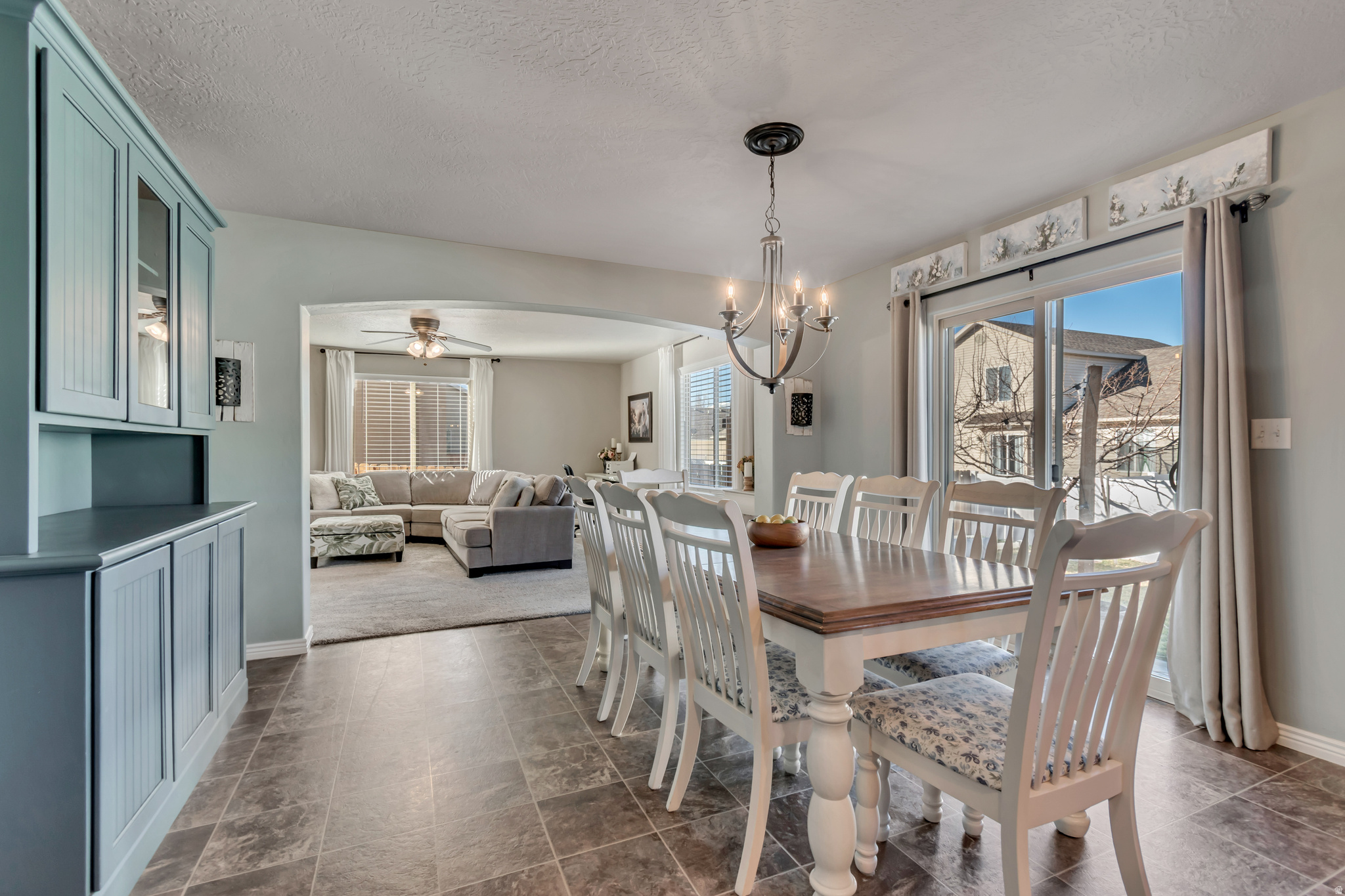 SPANISH VISTA - Residential