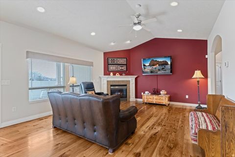 Tiny photo for 4695 W 4100 S, West Haven, UT 84401 (MLS # 2136571)