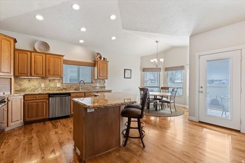Tiny photo for 4695 W 4100 S, West Haven, UT 84401 (MLS # 2136571)