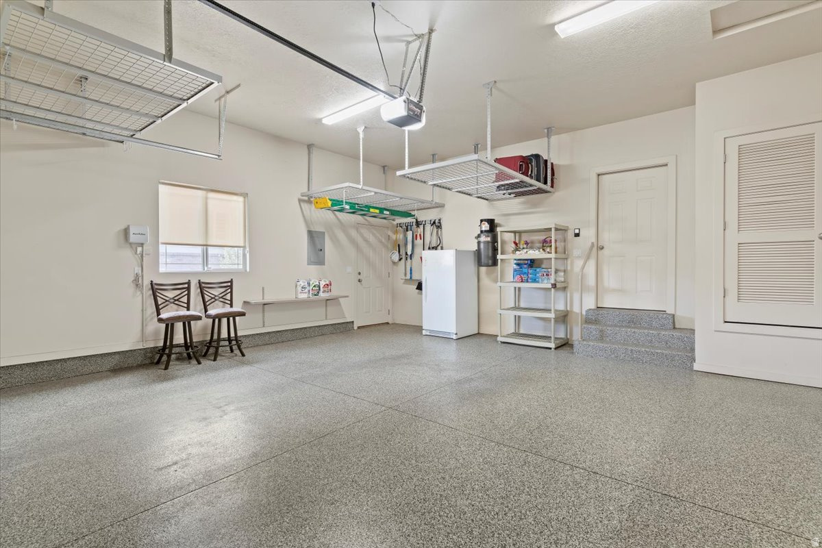 FAIR GROVE RETIREMENT COMMUNITY - Residential