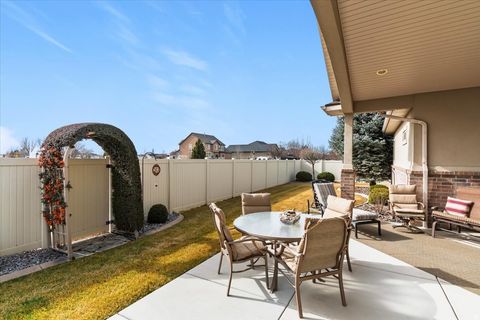 Tiny photo for 4695 W 4100 S, West Haven, UT 84401 (MLS # 2136571)