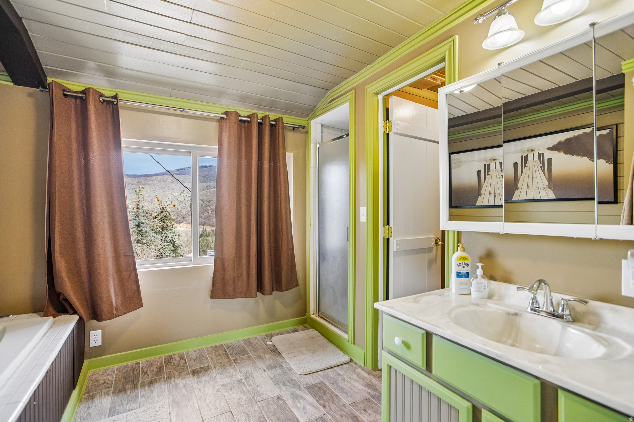 SAMAK COUNTRY ESTATE - Residential