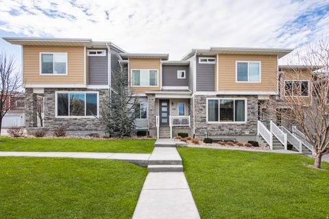 Tiny photo for 15417 S NAVY TRAILS LN, Bluffdale, UT 84065 (MLS # 2136547)