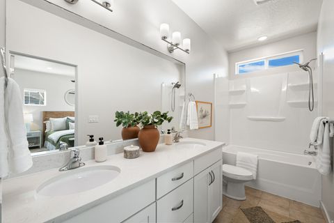 Tiny photo for 15417 S NAVY TRAILS LN, Bluffdale, UT 84065 (MLS # 2136547)