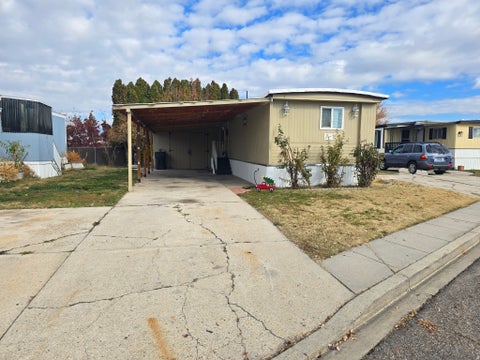 Mobile Home For Sale - 3860 Midland Dr #A18<br/> Roy, UT 84067