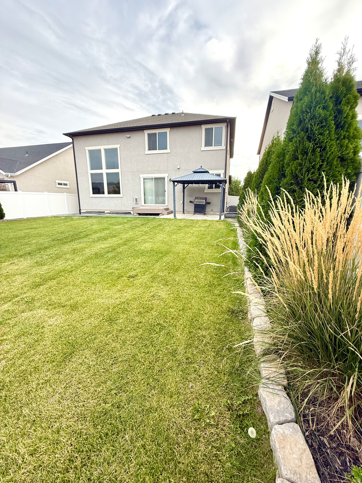 CREEK RIDGE - Residential