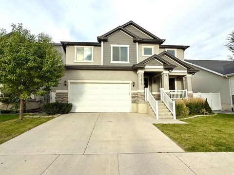 Tiny photo for 12476 S CLIPPER PEAK DR, Herriman, UT 84096 (MLS # 2154253)