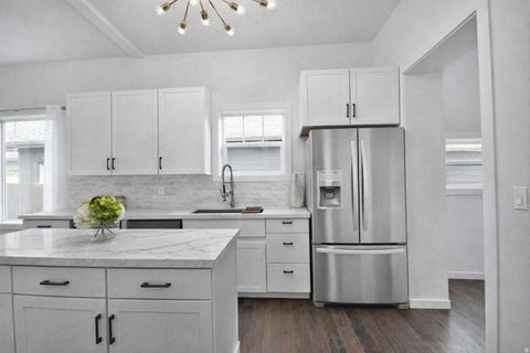 Tiny photo for 868 E 500 S, Salt Lake City, UT 84102 (MLS # 2150560)