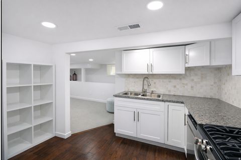 Tiny photo for 868 E 500 S, Salt Lake City, UT 84102 (MLS # 2150560)