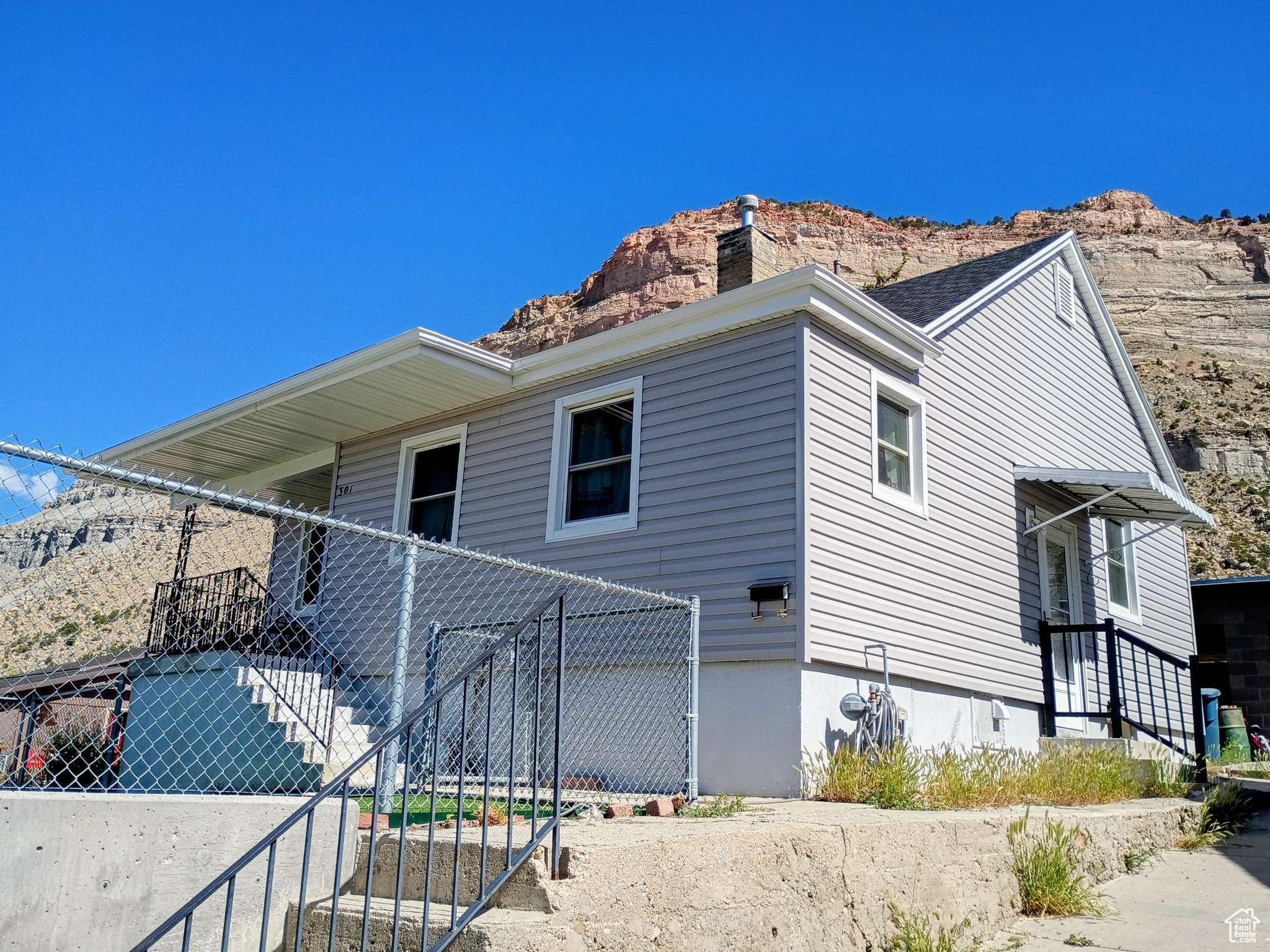 301 E St, Helper, Utah image 2
